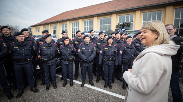 Bildgr&ouml;&szlig;e auf die Monitoraufl&ouml;sung (640x480 px) optimiert