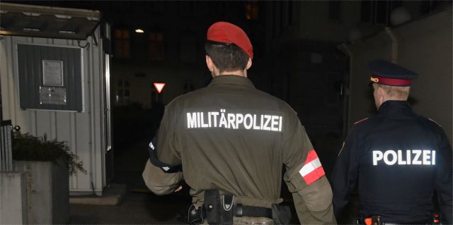 Bildgr&ouml;&szlig;e auf die Monitoraufl&ouml;sung (640x480 px) optimiert