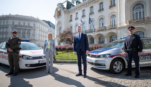 Bildgr&ouml;&szlig;e auf die Monitoraufl&ouml;sung (640x480 px) optimiert