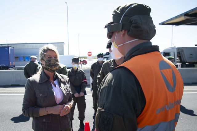 Bildgr&ouml;&szlig;e auf die Monitoraufl&ouml;sung (640x480 px) optimiert