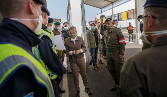 Bildgr&ouml;&szlig;e auf die Monitoraufl&ouml;sung (640x480 px) optimiert