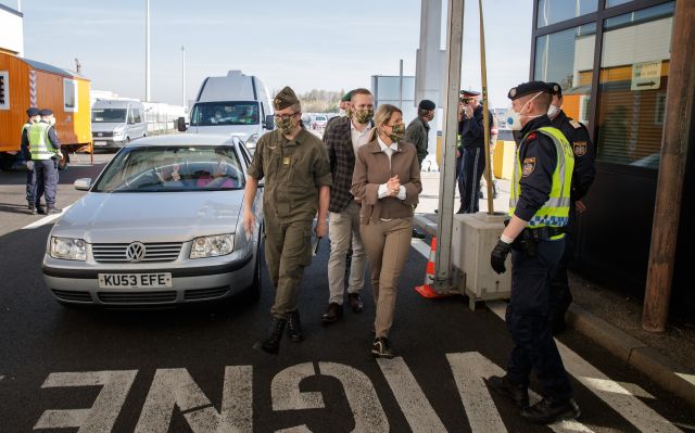 Bildgr&ouml;&szlig;e auf die Monitoraufl&ouml;sung (640x480 px) optimiert