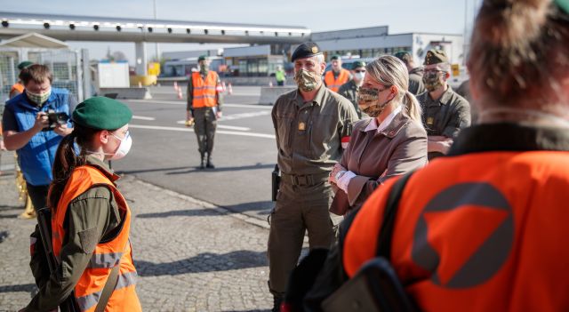 Bildgr&ouml;&szlig;e auf die Monitoraufl&ouml;sung (640x480 px) optimiert