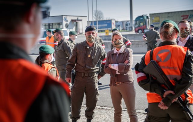 Bildgr&ouml;&szlig;e auf die Monitoraufl&ouml;sung (640x480 px) optimiert