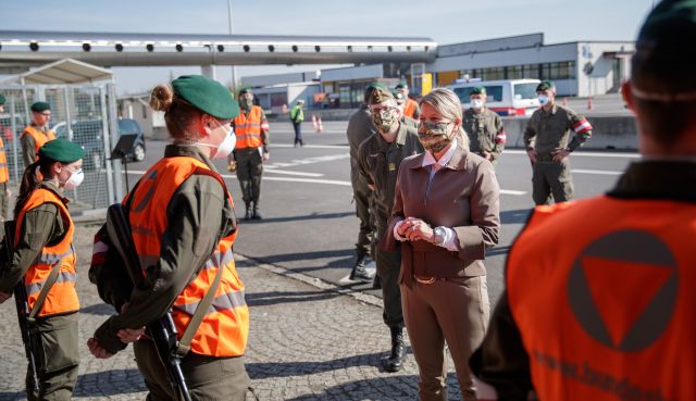 Bildgr&ouml;&szlig;e auf die Monitoraufl&ouml;sung (640x480 px) optimiert