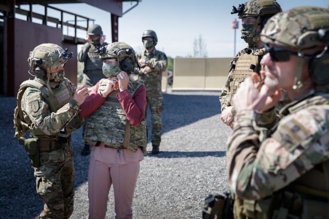 Bildgr&ouml;&szlig;e auf die Monitoraufl&ouml;sung (640x480 px) optimiert