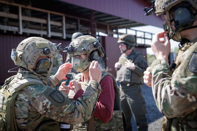 Bildgr&ouml;&szlig;e auf die Monitoraufl&ouml;sung (640x480 px) optimiert