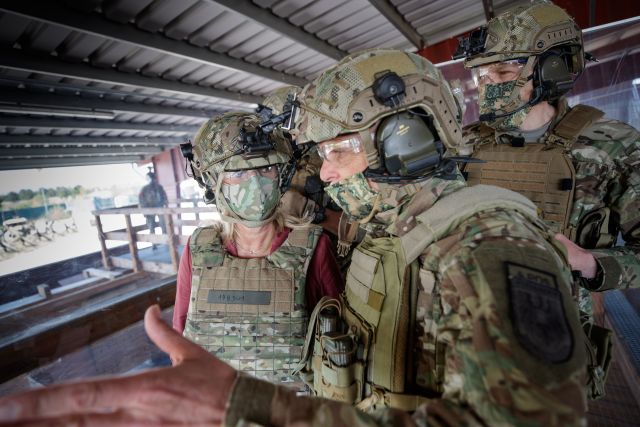 Bildgr&ouml;&szlig;e auf die Monitoraufl&ouml;sung (640x480 px) optimiert