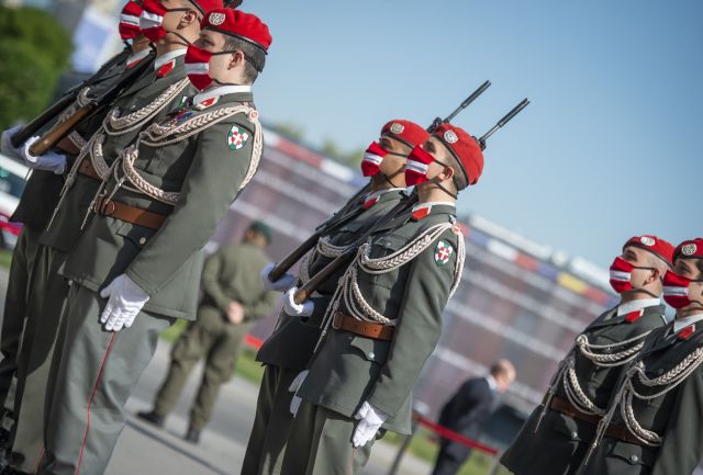 Bildgr&ouml;&szlig;e auf die Monitoraufl&ouml;sung (640x480 px) optimiert