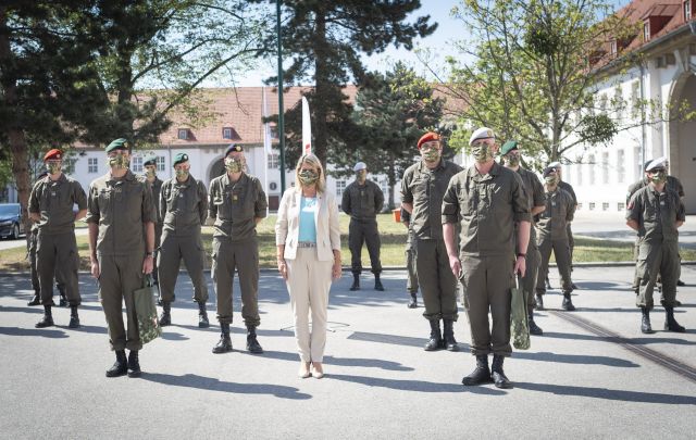 Bildgr&ouml;&szlig;e auf die Monitoraufl&ouml;sung (640x480 px) optimiert