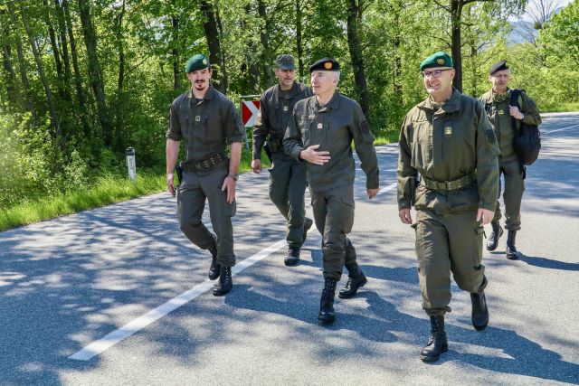 Bildgröße auf die Monitorauflösung (640x480 px) optimiert