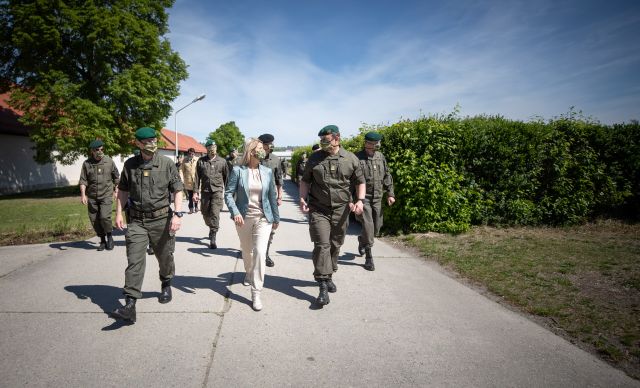 Bildgr&ouml;&szlig;e auf die Monitoraufl&ouml;sung (640x480 px) optimiert