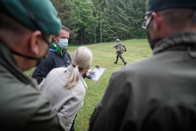 Bildgr&ouml;&szlig;e auf die Monitoraufl&ouml;sung (640x480 px) optimiert