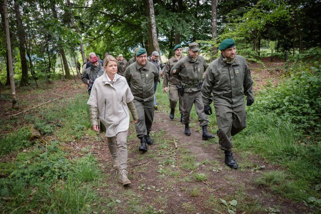 Bildgr&ouml;&szlig;e auf die Monitoraufl&ouml;sung (640x480 px) optimiert