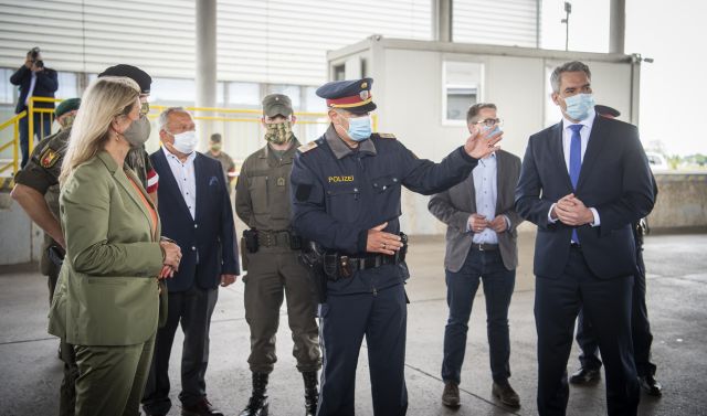 Bildgr&ouml;&szlig;e auf die Monitoraufl&ouml;sung (640x480 px) optimiert