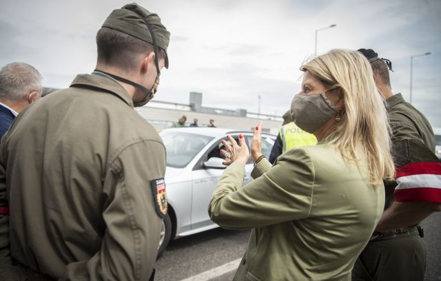 Bildgr&ouml;&szlig;e auf die Monitoraufl&ouml;sung (640x480 px) optimiert