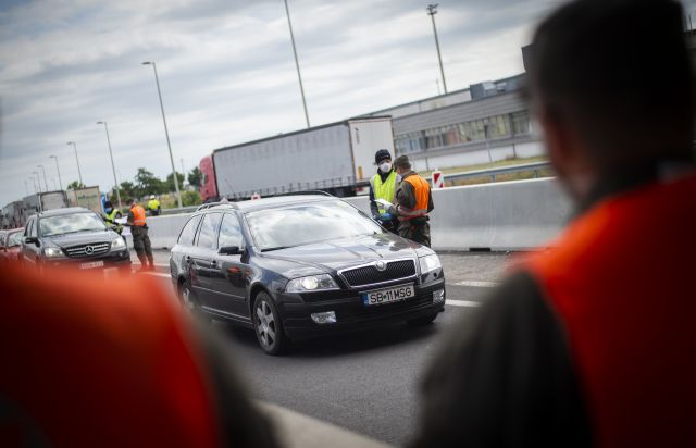 Bildgröße auf die Monitorauflösung (640x480 px) optimiert