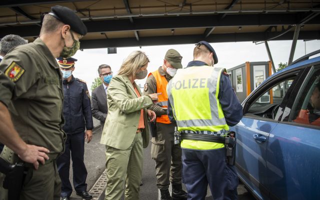 Bildgr&ouml;&szlig;e auf die Monitoraufl&ouml;sung (640x480 px) optimiert