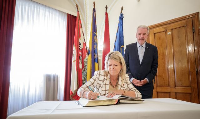 Bildgr&ouml;&szlig;e auf die Monitoraufl&ouml;sung (640x480 px) optimiert