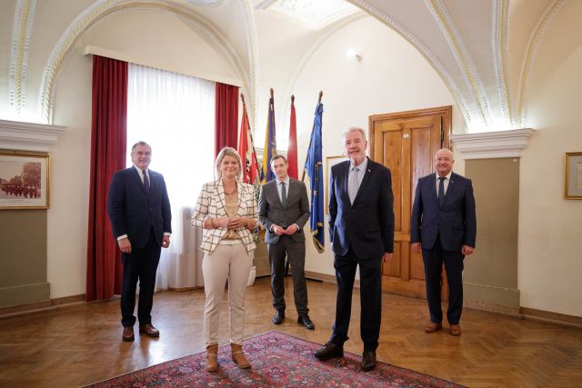 Bildgr&ouml;&szlig;e auf die Monitoraufl&ouml;sung (640x480 px) optimiert