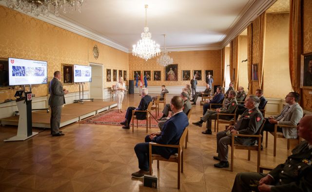 Bildgr&ouml;&szlig;e auf die Monitoraufl&ouml;sung (640x480 px) optimiert