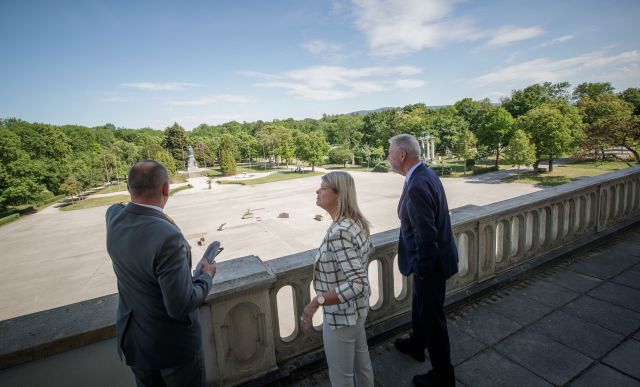 Bildgr&ouml;&szlig;e auf die Monitoraufl&ouml;sung (640x480 px) optimiert