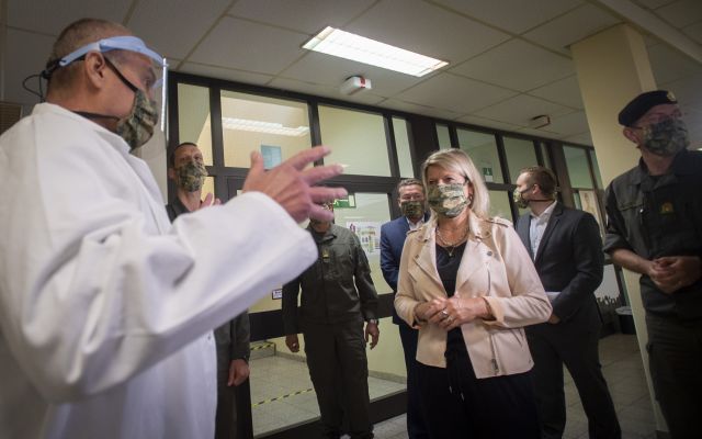 Bildgr&ouml;&szlig;e auf die Monitoraufl&ouml;sung (640x480 px) optimiert