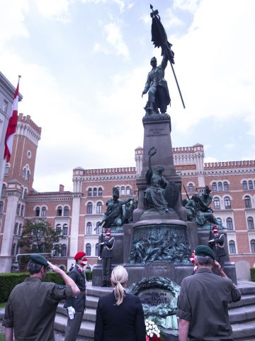 Bildgr&ouml;&szlig;e auf die Monitoraufl&ouml;sung (640x480 px) optimiert