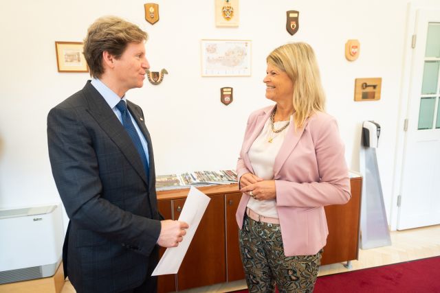 Bildgr&ouml;&szlig;e auf die Monitoraufl&ouml;sung (640x480 px) optimiert