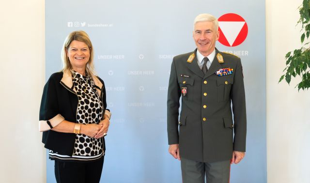 Bildgröße auf die Monitorauflösung (640x480 px) optimiert