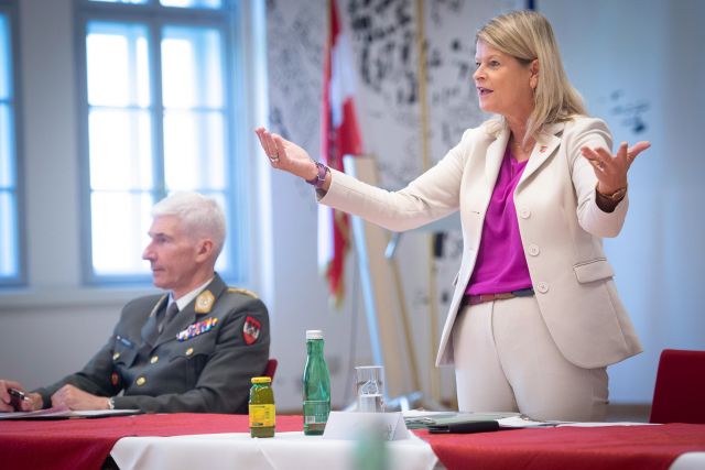 Bildgr&ouml;&szlig;e auf die Monitoraufl&ouml;sung (640x480 px) optimiert