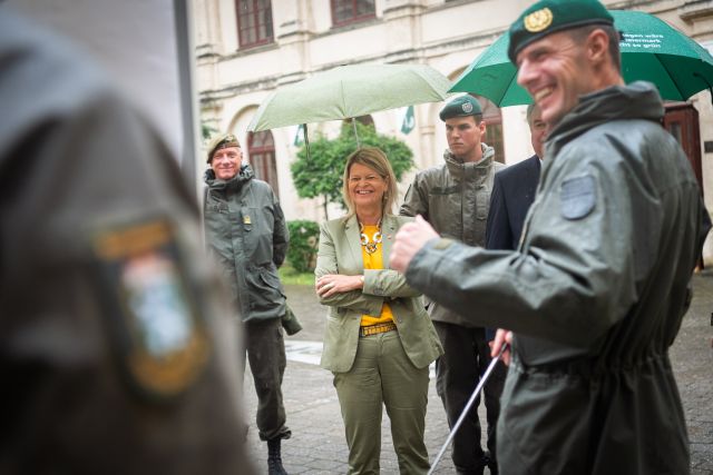 Bildgr&ouml;&szlig;e auf die Monitoraufl&ouml;sung (640x480 px) optimiert