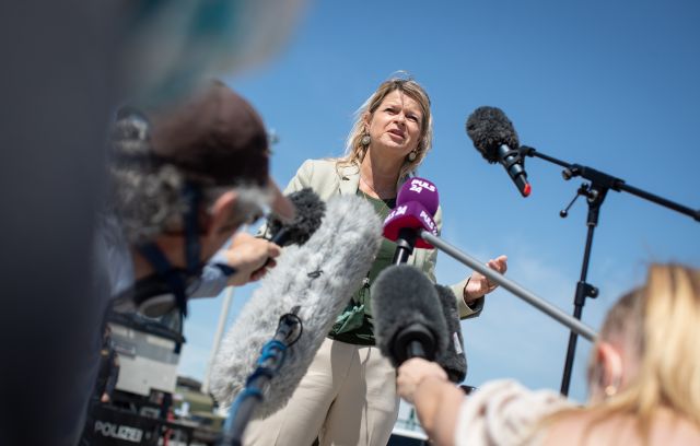 Bildgröße auf die Monitorauflösung (640x480 px) optimiert