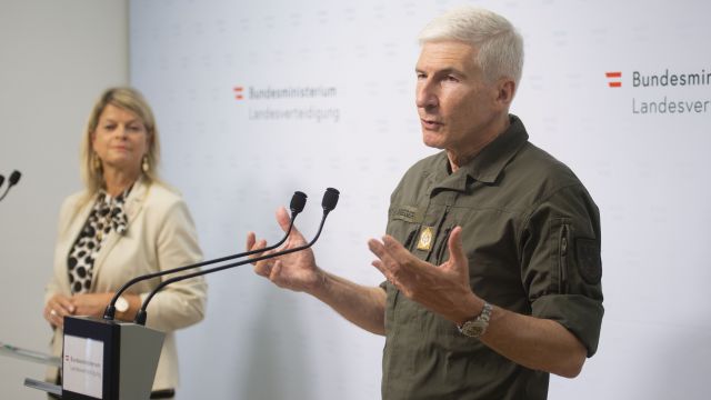 Bildgröße auf die Monitorauflösung (640x480 px) optimiert