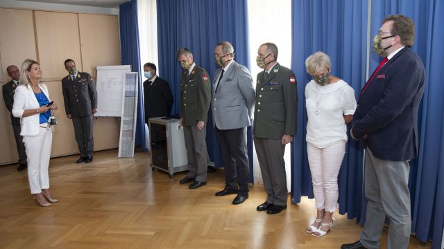 Bildgr&ouml;&szlig;e auf die Monitoraufl&ouml;sung (640x480 px) optimiert