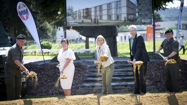 Bildgr&ouml;&szlig;e auf die Monitoraufl&ouml;sung (640x480 px) optimiert