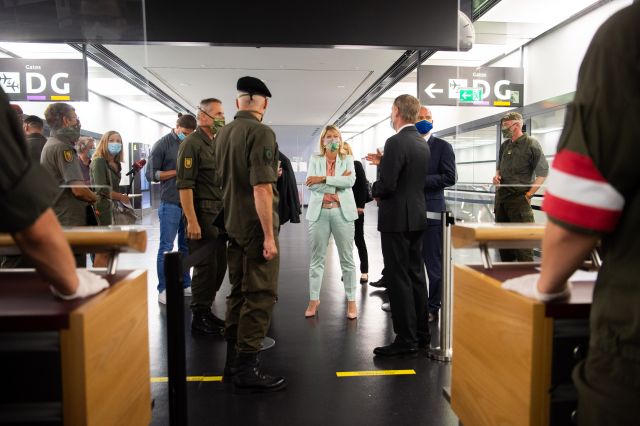 Bildgröße auf die Monitorauflösung (640x480 px) optimiert