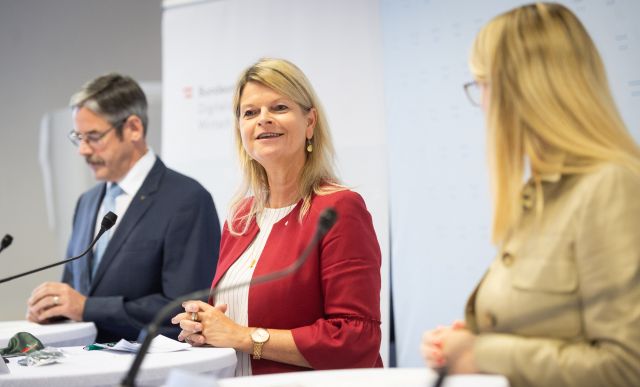 Bildgr&ouml;&szlig;e auf die Monitoraufl&ouml;sung (640x480 px) optimiert