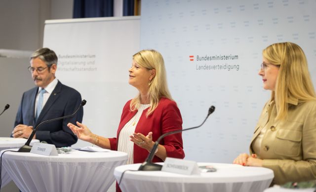 Bildgr&ouml;&szlig;e auf die Monitoraufl&ouml;sung (640x480 px) optimiert