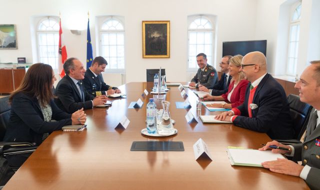 Bildgr&ouml;&szlig;e auf die Monitoraufl&ouml;sung (640x480 px) optimiert