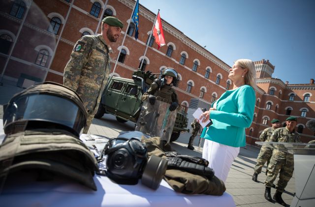 Bildgr&ouml;&szlig;e auf die Monitoraufl&ouml;sung (640x480 px) optimiert