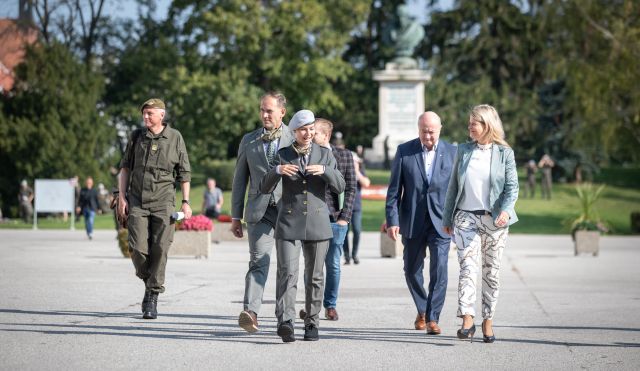 Bildgr&ouml;&szlig;e auf die Monitoraufl&ouml;sung (640x480 px) optimiert