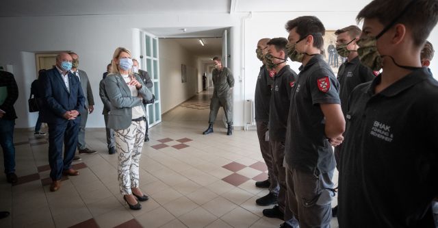 Bildgr&ouml;&szlig;e auf die Monitoraufl&ouml;sung (640x480 px) optimiert