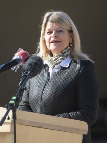 Bildgröße auf die Monitorauflösung (640x480 px) optimiert