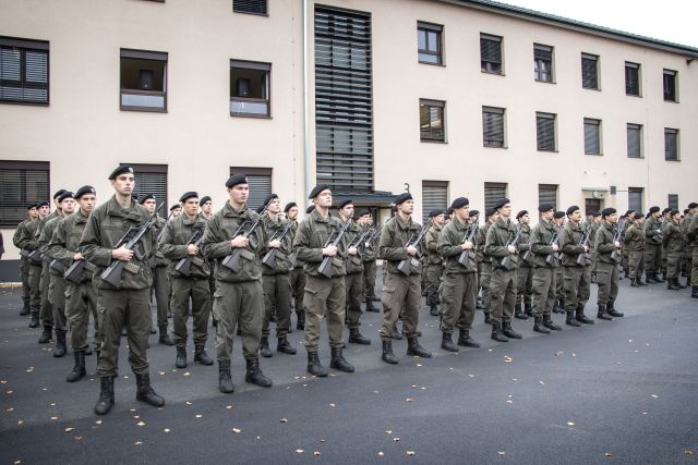 Bildgröße auf die Monitorauflösung (640x480 px) optimiert