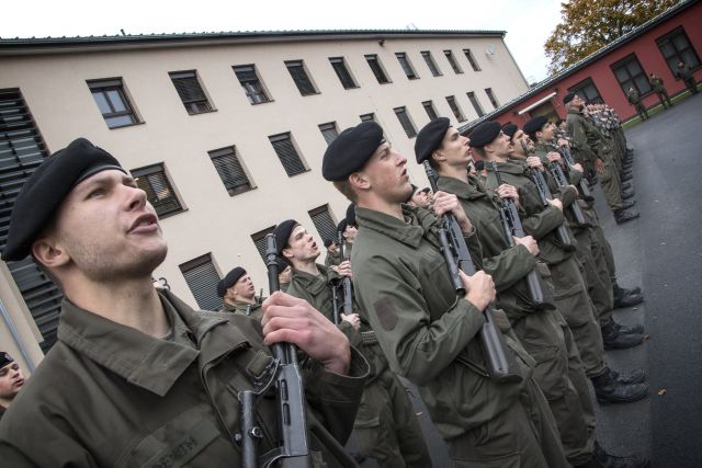 Bildgröße auf die Monitorauflösung (640x480 px) optimiert