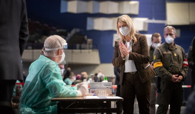 Bildgröße auf die Monitorauflösung (640x480 px) optimiert