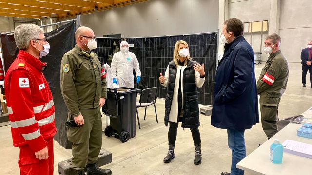 Bildgröße auf die Monitorauflösung (640x480 px) optimiert