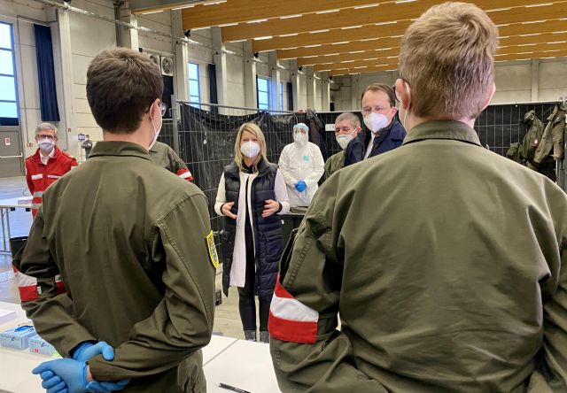 Bildgr&ouml;&szlig;e auf die Monitoraufl&ouml;sung (640x480 px) optimiert