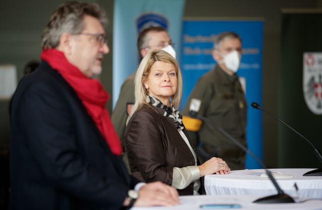 Bildname: 20210107_101227.jpg, momentane Bildgröße: 640x417 px Bildgröße auf die Monitorauflösung (640x480 px) optimiert